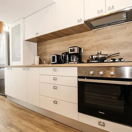 Bright Unirii Square Apartament *